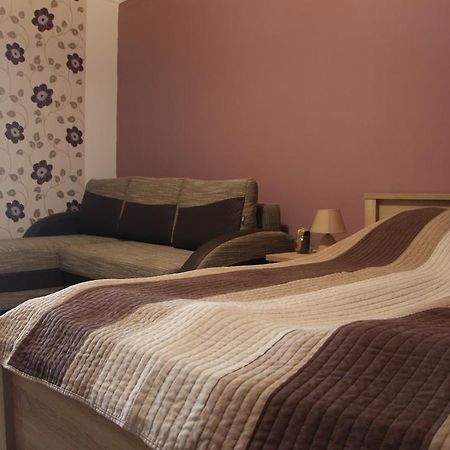 Verona Apartman Szegedin Exterior foto
