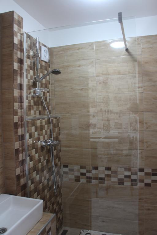 Verona Apartman Szegedin Exterior foto